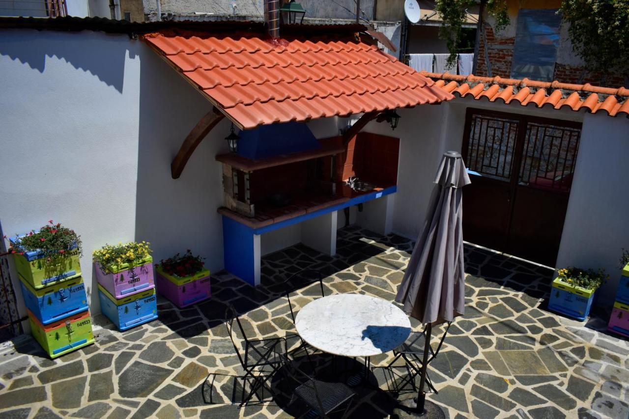 Renovated Old Manor House With Yard Villa Arnaia Ngoại thất bức ảnh