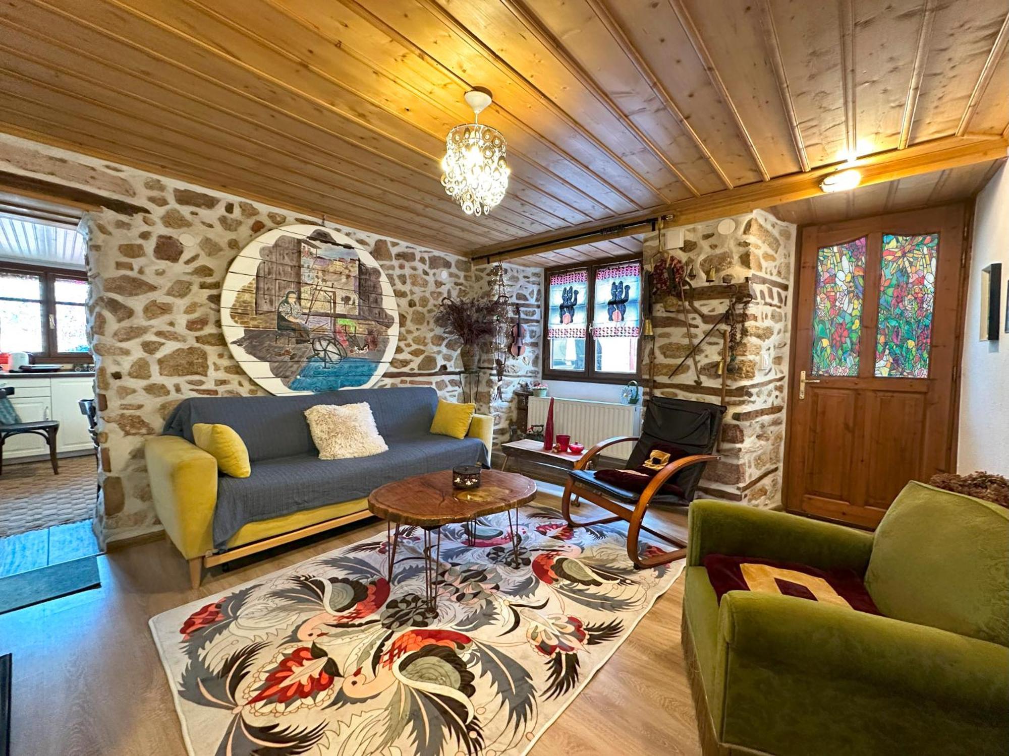 Renovated Old Manor House With Yard Villa Arnaia Ngoại thất bức ảnh